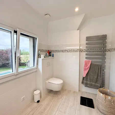 Holiday home Belle Longere Normande Avec Piscine Chauffee Pullay