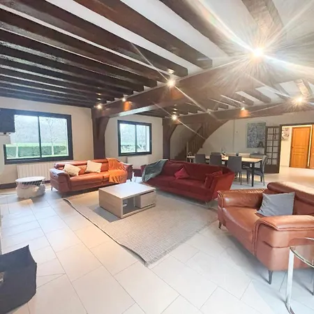 Belle Longere Normande Avec Piscine Chauffee Pullay