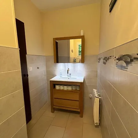 Holiday home Belle Longere Normande Avec Piscine Chauffee Pullay